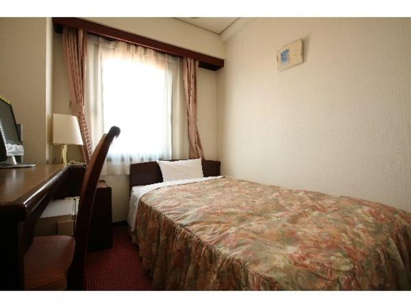 Seven Seven Takaoka Otel Oda fotoğraf